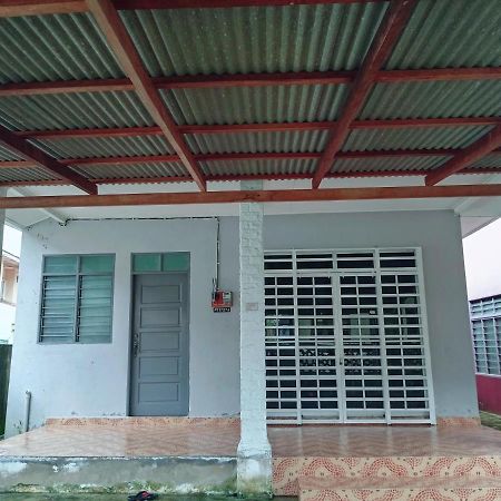 Homestay Wan Z Kuala Terengganu Eksteriør bilde